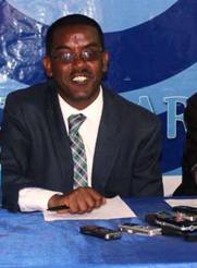 ይልቃል ጌትነት (የወቅቱ የሰማያዊ ፓርቲ ሊቀመንበር)